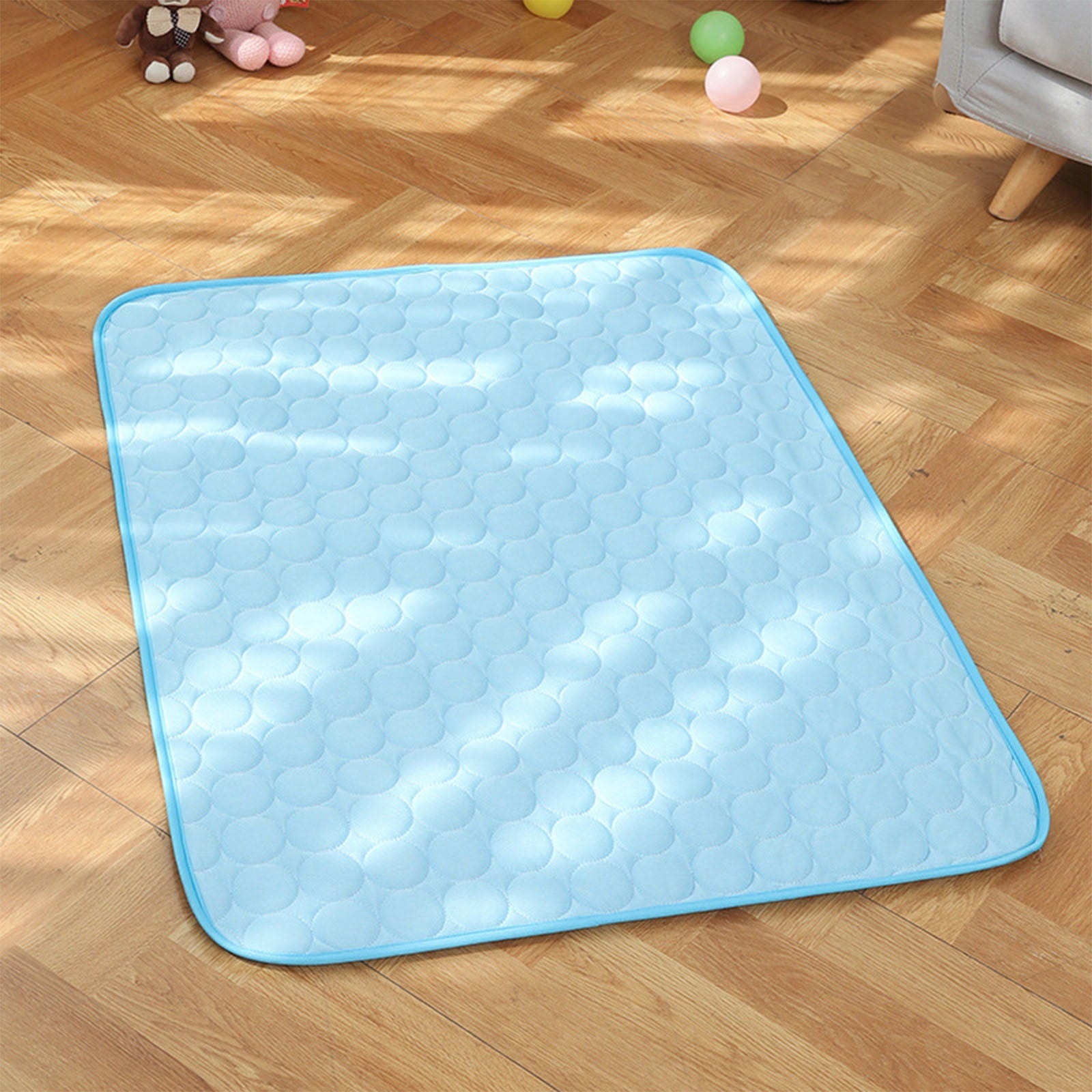 Large Size Dog Cooling Mat, Foldable Self Cooling Pad, no Water or Refrigeration Required, Washable Pet Cooling Pad for Dog, Cat, Rabbit and Guinea Pig Cages(30"Lx23.6"W)
