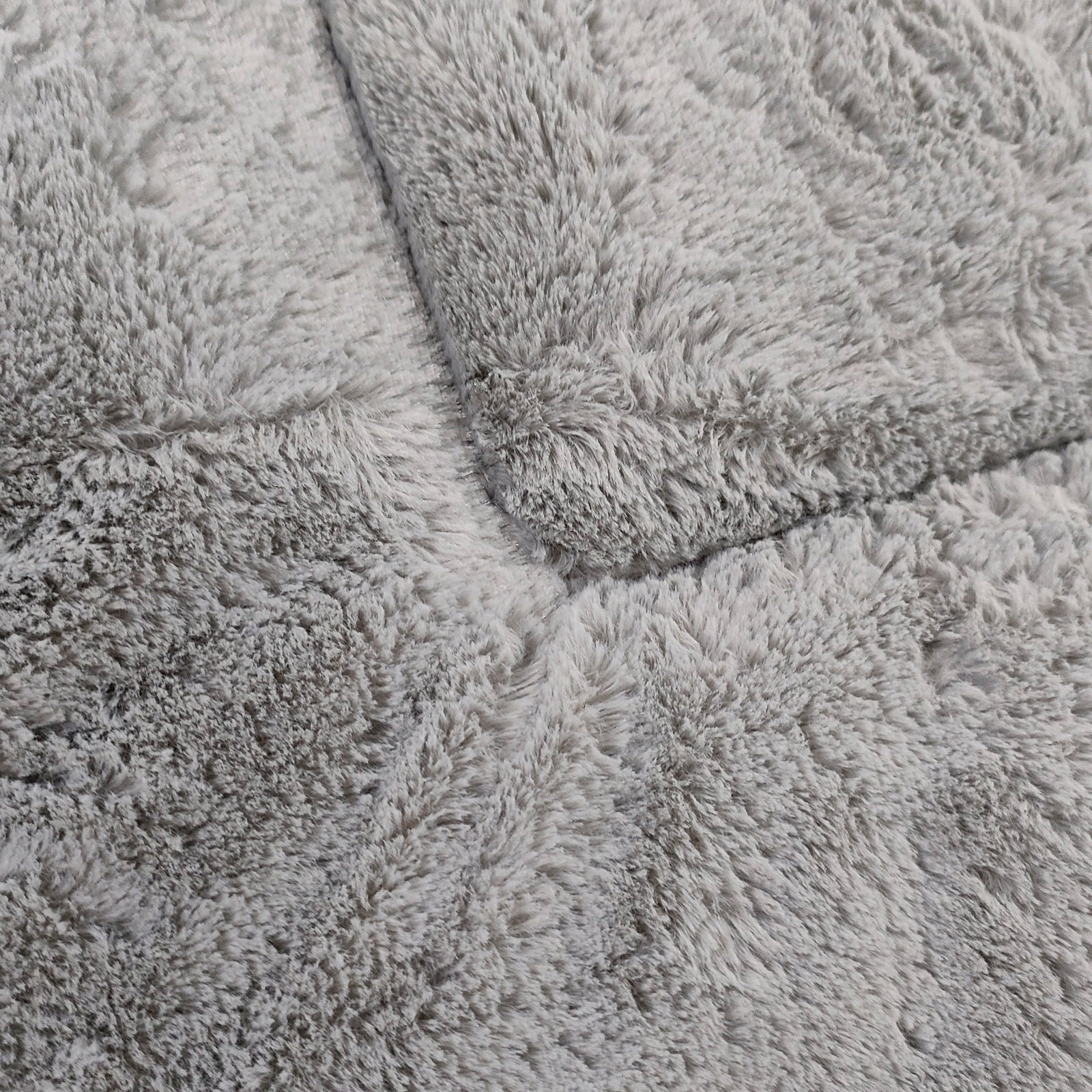 COSYJOY Plush Washable Dog Bed Ultra Soft Dog Crate Mat Kennel Pad Anti-Slip Pet Sleeping Bed for Small Medium Large Dogs,Gray 36" x 23"